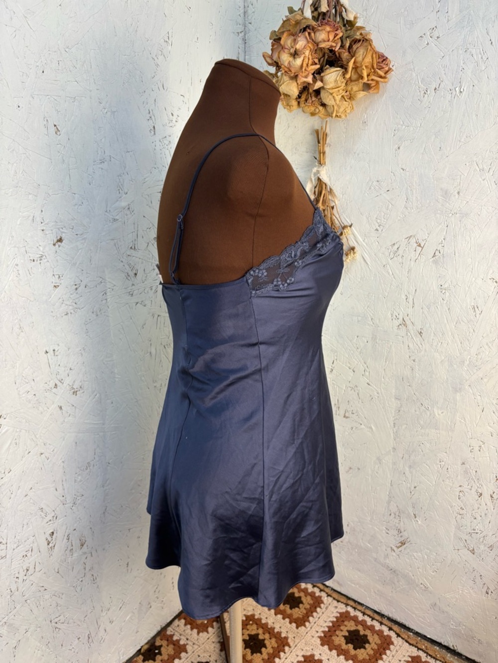 1999 Victoria’s Secret Purple Lace Slit Mini Slip Dress Size Medium - Picture 3 of 6